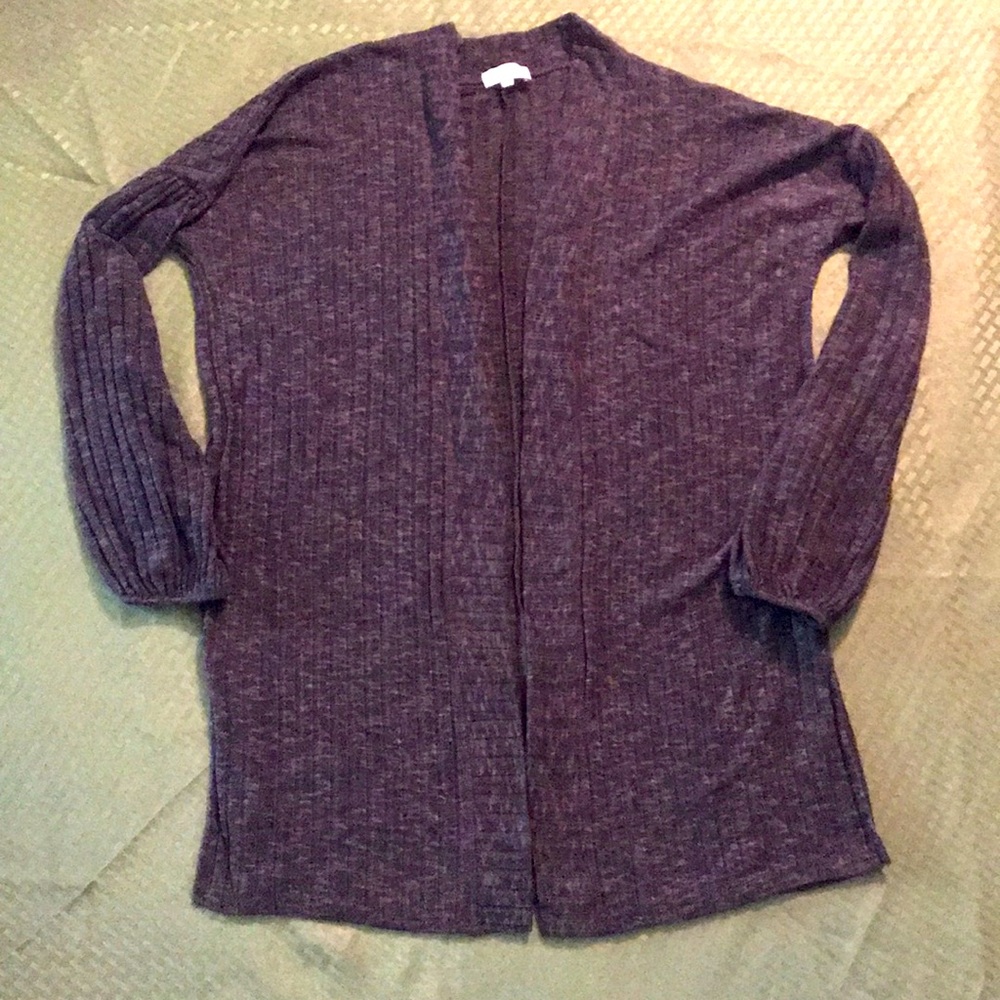 Lucky Brand woman’s size small oversized duster. Dark olive elastic wrist.